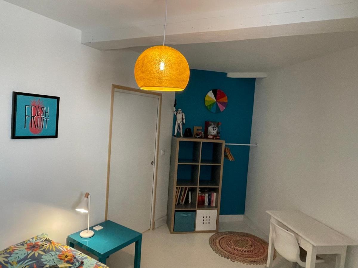 Appartement Au Centre De La Venise Provencale L'Isle-sur-la-Sorgue Exterior photo